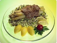 Spargel auf Sprossen Spargel Sprossen