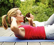 Tipps für Sportanfänger Frauen Rumpfbeugen